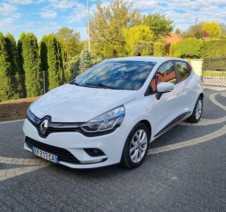 renault clio jarosław Renault Clio cena 31500 przebieg: 67000, rok produkcji 2017 z Jarosław